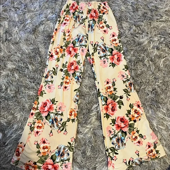Park Avenue floral flare pants - Picture 1 of 3